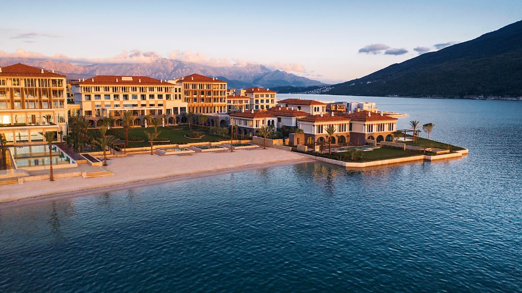 1 One&Only_Portonovi_Drone (2)